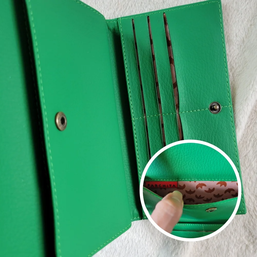 Parchita | Vibrant Kelly Green PVC Mila Wallet Crossbody Bag